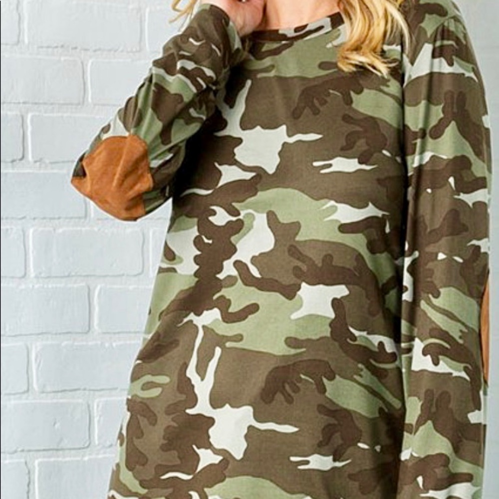 Camo top